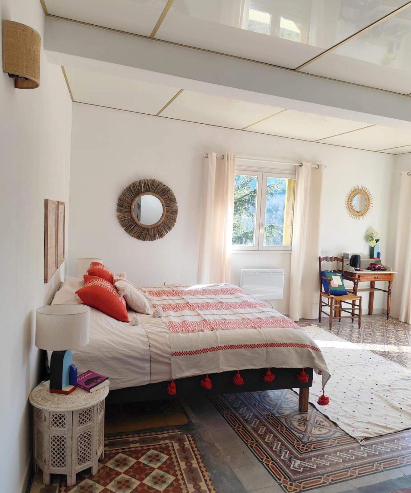 Casa Louisa Bed & Breakfast Serralongue Ngoại thất bức ảnh